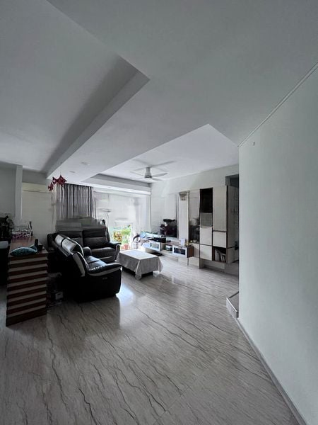 FAR HORIZON GARDENS 4