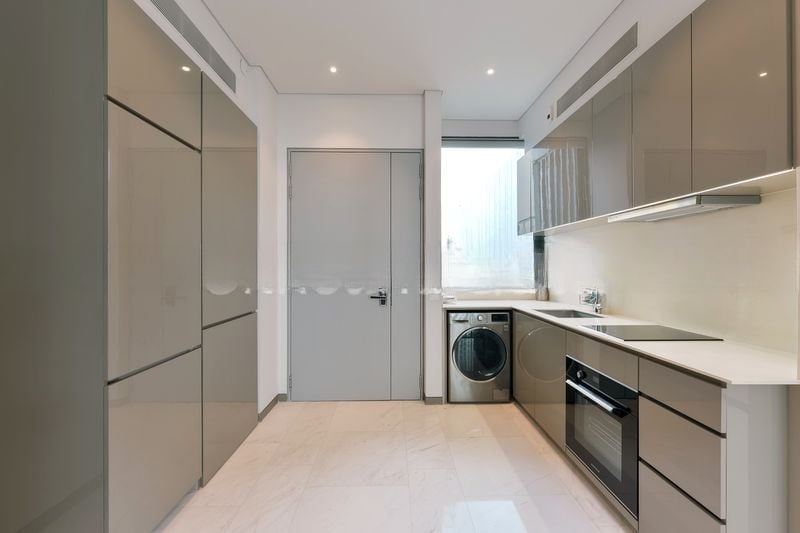 ROBIN RESIDENCES 4