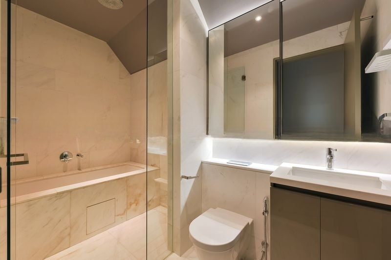 ROBIN RESIDENCES 10