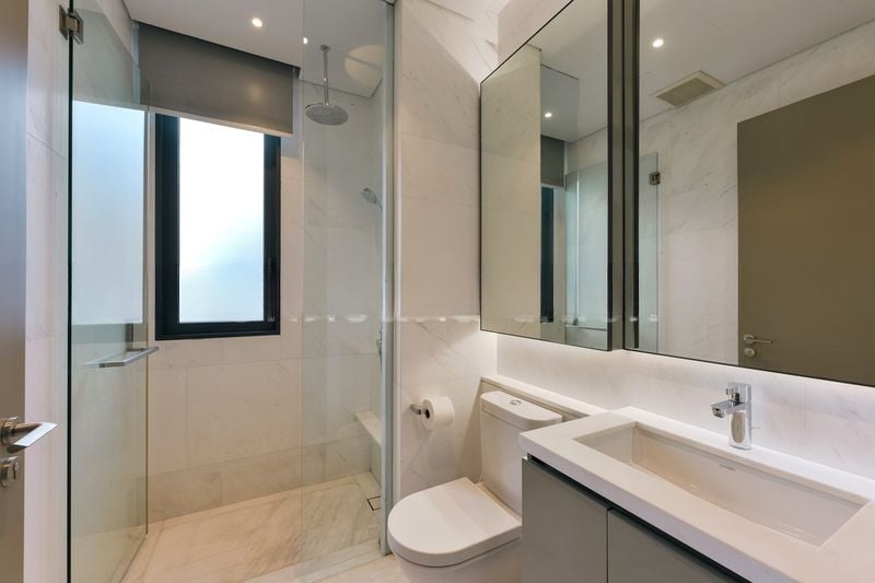 ROBIN RESIDENCES 11