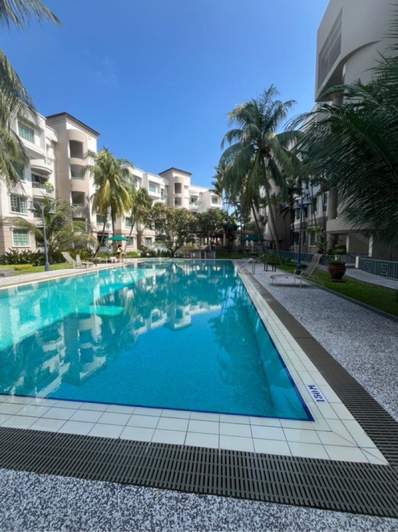 GOLD COAST CONDOMINIUM 8