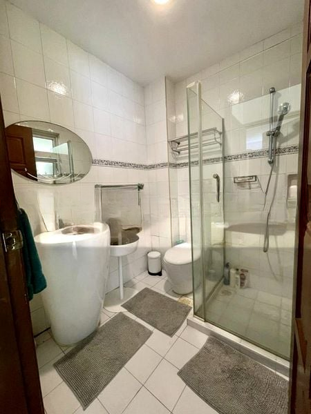 CHANCERY GROVE 7