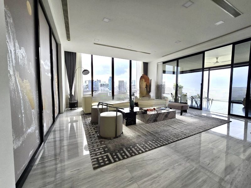 REIGNWOOD HAMILTON SCOTTS 3