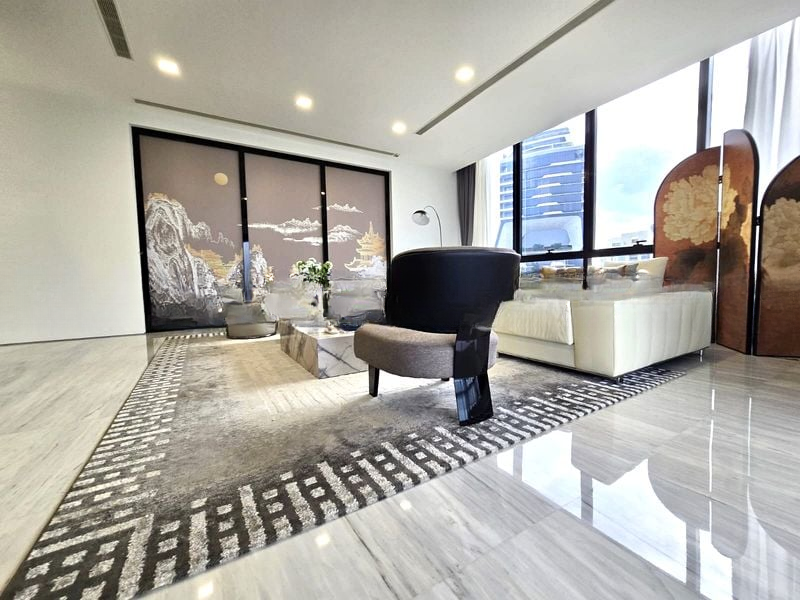 REIGNWOOD HAMILTON SCOTTS 5