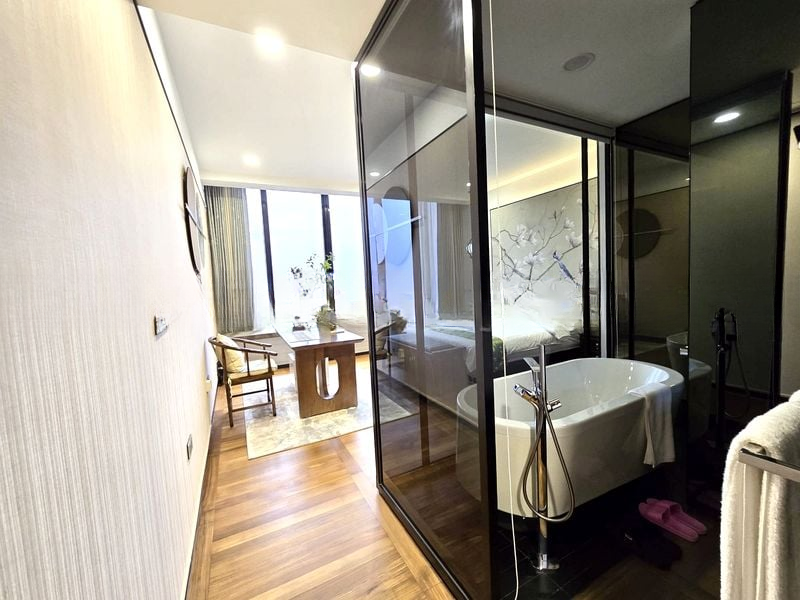 REIGNWOOD HAMILTON SCOTTS 11