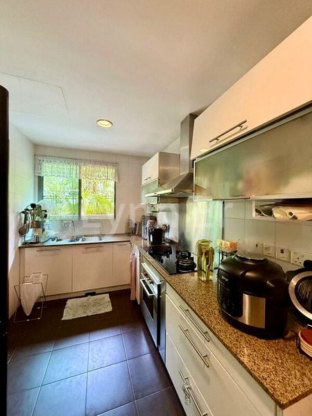 ADAM PARK CONDOMINIUM 5