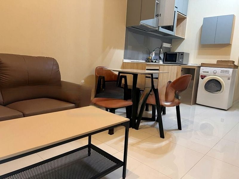 R66 APARTMENTS 4