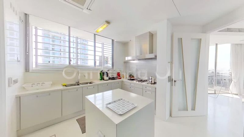 THE TATE RESIDENCES 7
