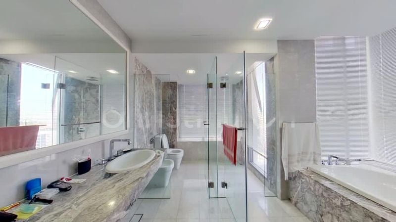 THE TATE RESIDENCES 8
