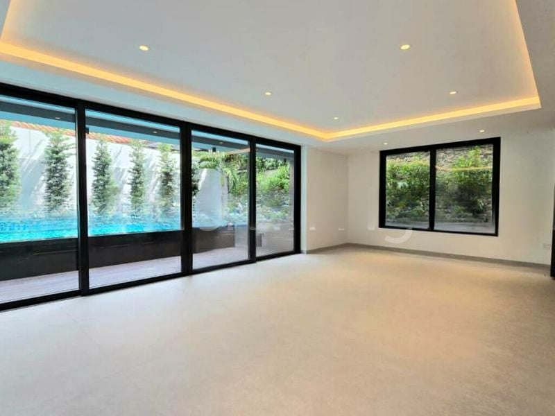 KEW VALE 12