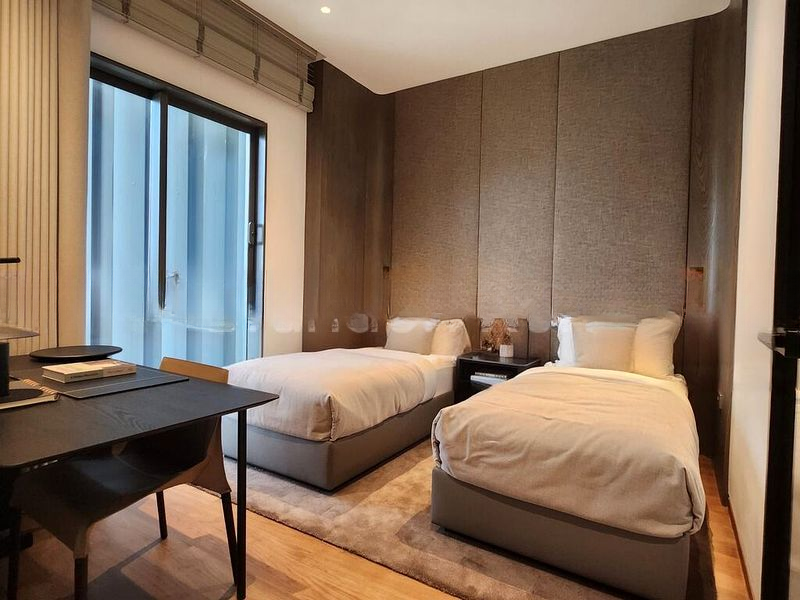 3 ORCHARD BY-THE-PARK 2