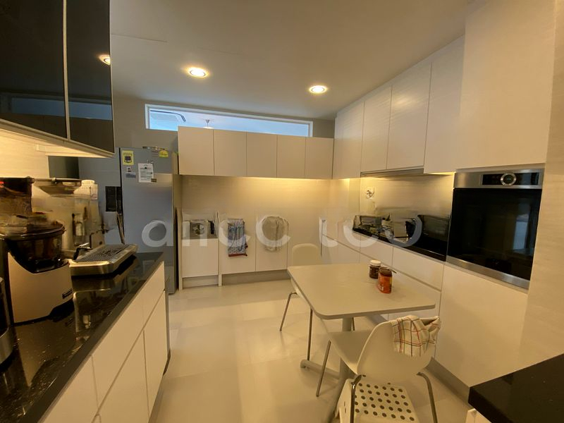 CUSCADEN RESIDENCES 7
