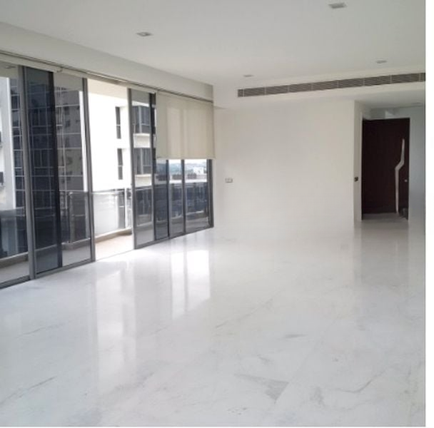 THE TATE RESIDENCES 1