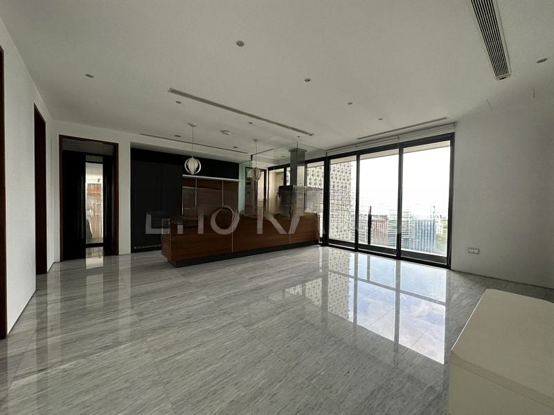 REIGNWOOD HAMILTON SCOTTS 6