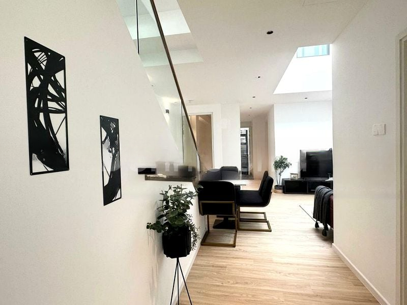 THE VENUE RESIDENCES 6