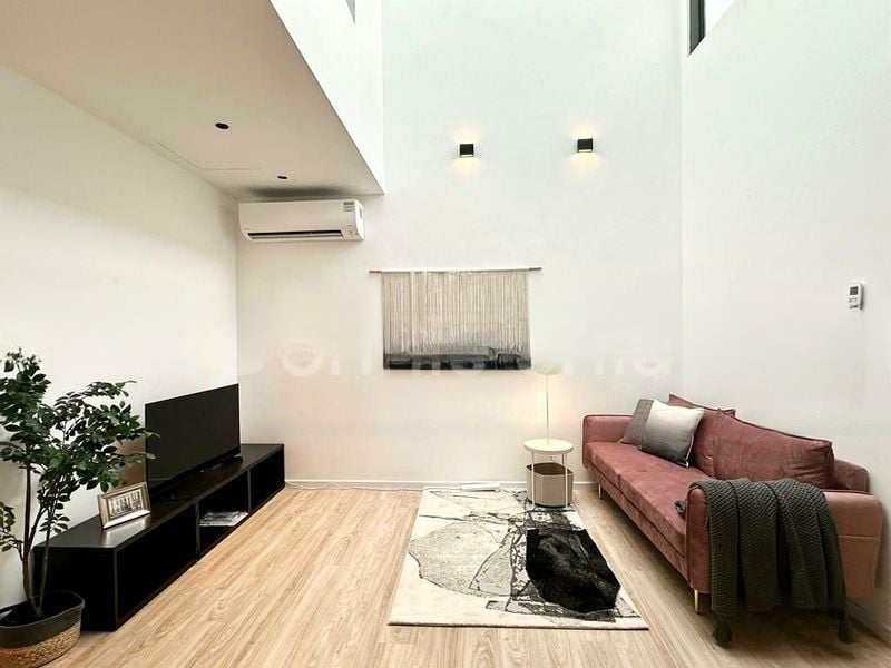 THE VENUE RESIDENCES 7