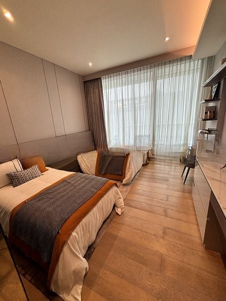 EDEN RESIDENCES CAPITOL 7