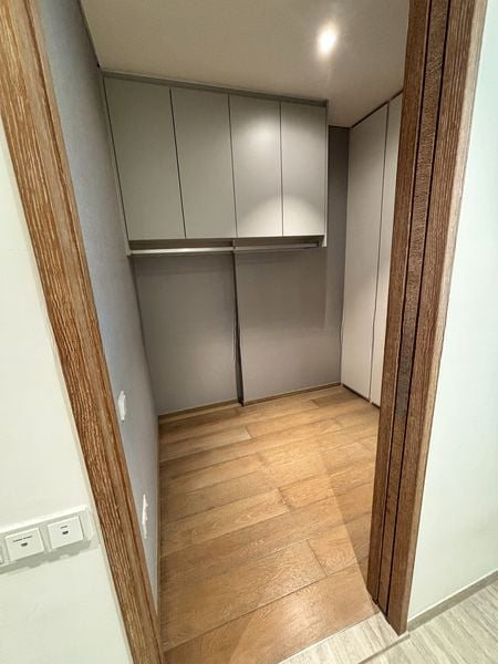 EDEN RESIDENCES CAPITOL 12