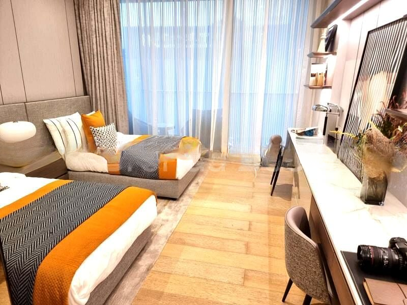 EDEN RESIDENCES CAPITOL 10