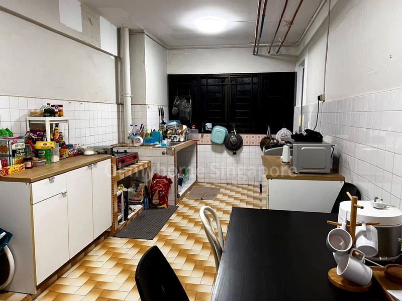 BT BATOK WEST AVE 8 2