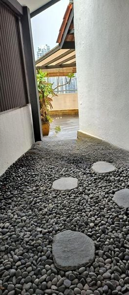 JADE MANSION 1