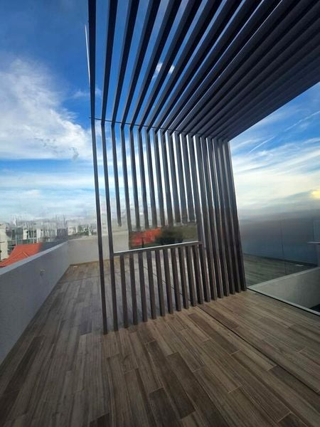 KOVAN RESIDENCES 10