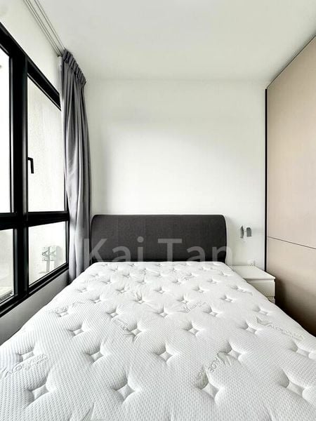 AVENUE SOUTH RESIDENCE 12