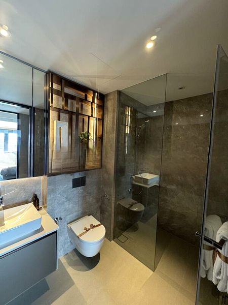 IRWELL HILL RESIDENCES 9