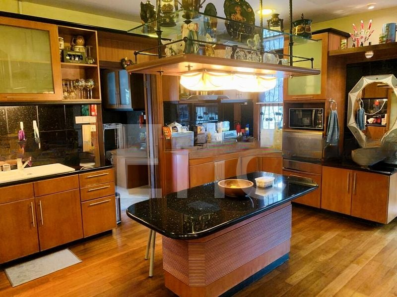 KENSINGTON PARK CONDOMINIUM 3