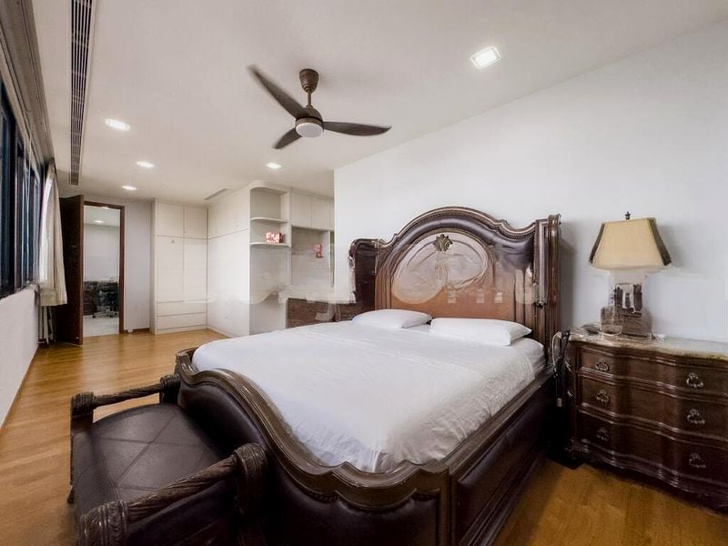 THE GARDEN RESIDENCES 8