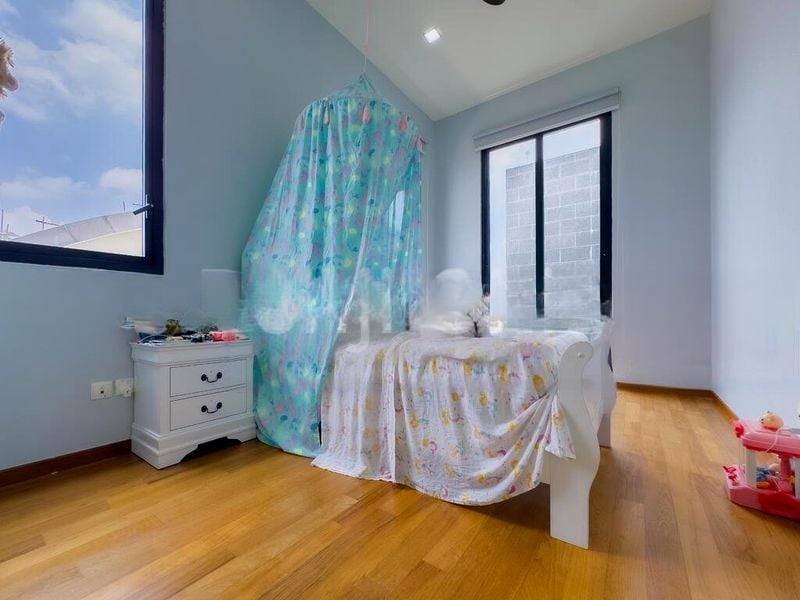 THE GARDEN RESIDENCES 9