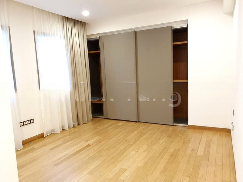 BISHOPSGATE RESIDENCES 10