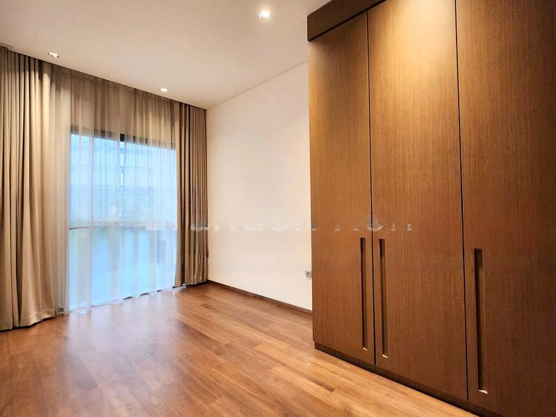 3 ORCHARD BY-THE-PARK 5