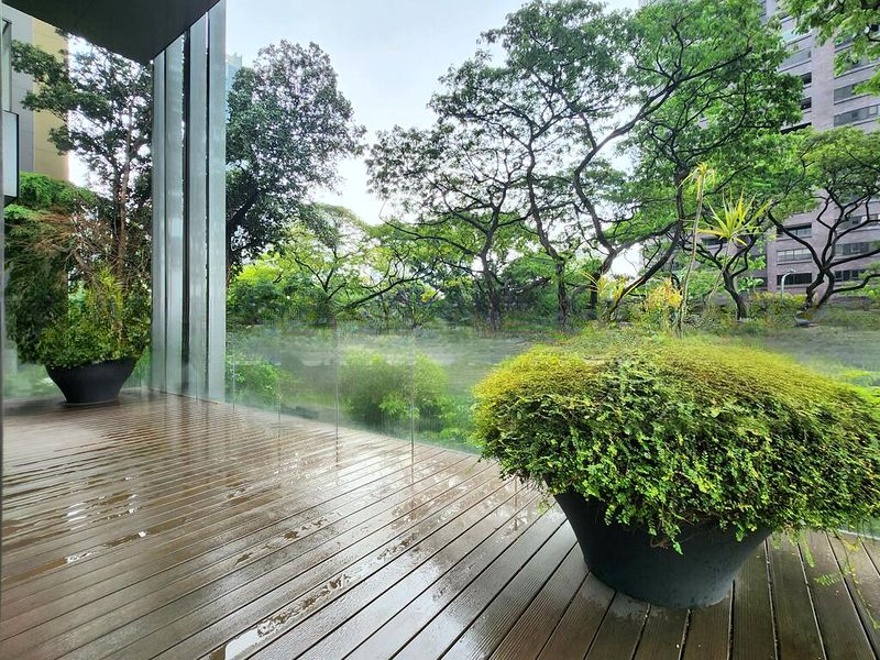 3 ORCHARD BY-THE-PARK 13