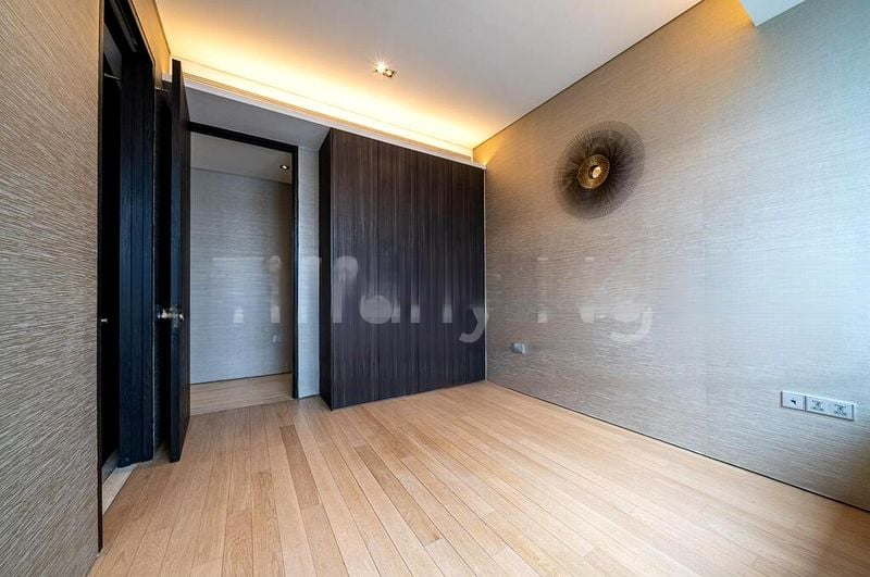 TWENTYONE ANGULLIA PARK 6