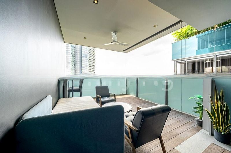 TWENTYONE ANGULLIA PARK 5