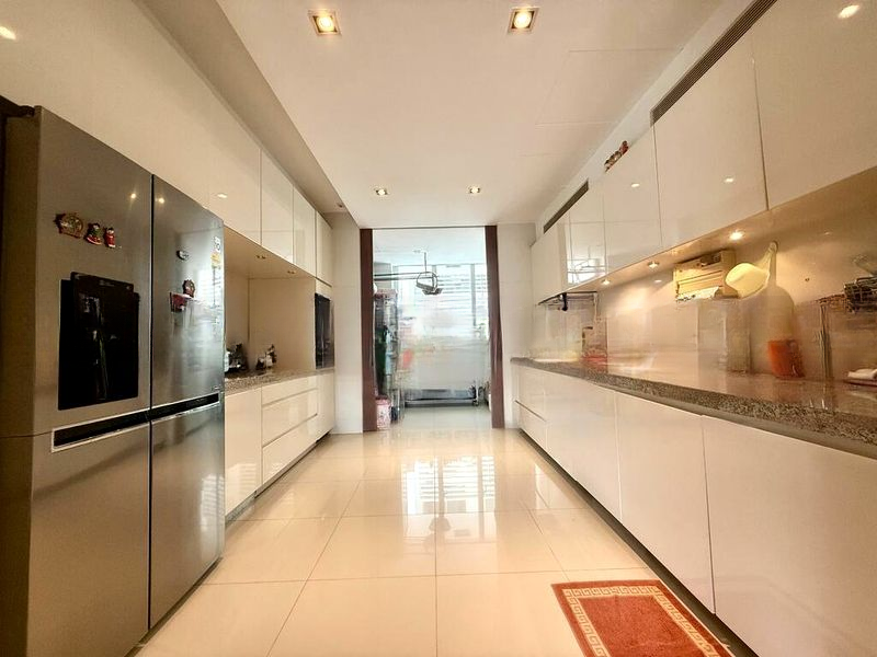 GRANGE RESIDENCES 12