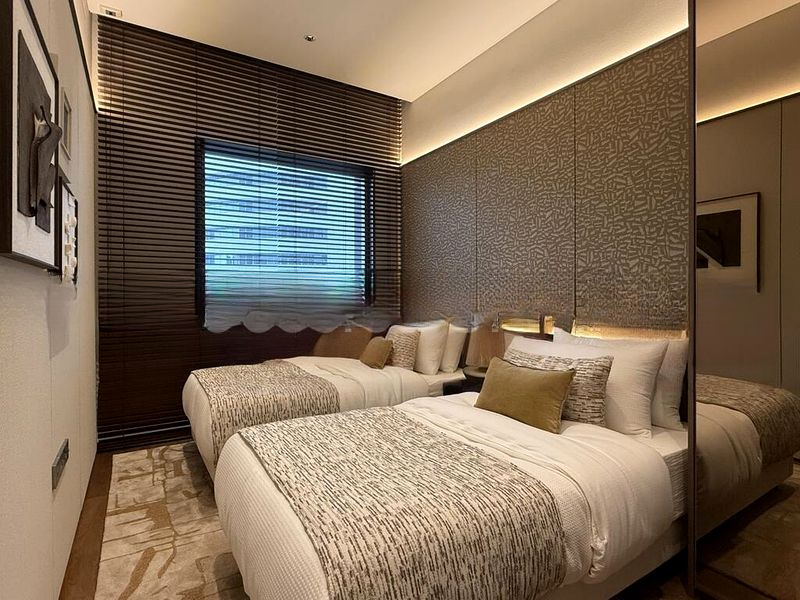 3 ORCHARD BY-THE-PARK 13