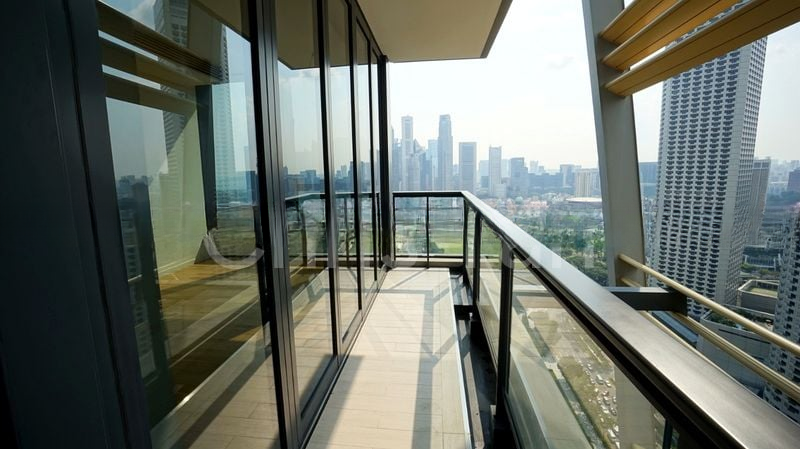 SOUTH BEACH RESIDENCES 12