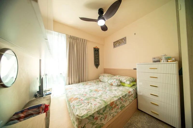 TREASURE AT TAMPINES 8