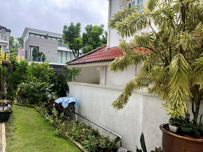 EDEN PARK 6