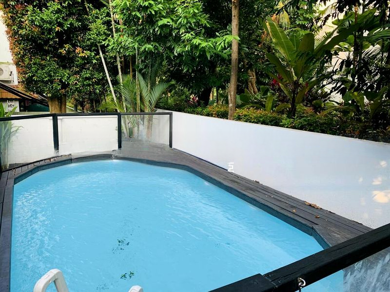 HOLLAND GROVE PARK 7
