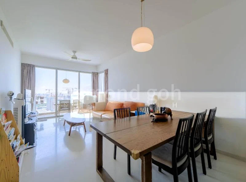 THE RIVERINE BY THE PARK 4