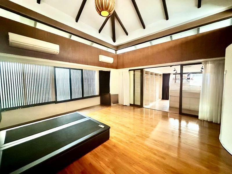 SPRING PARK ESTATE 3