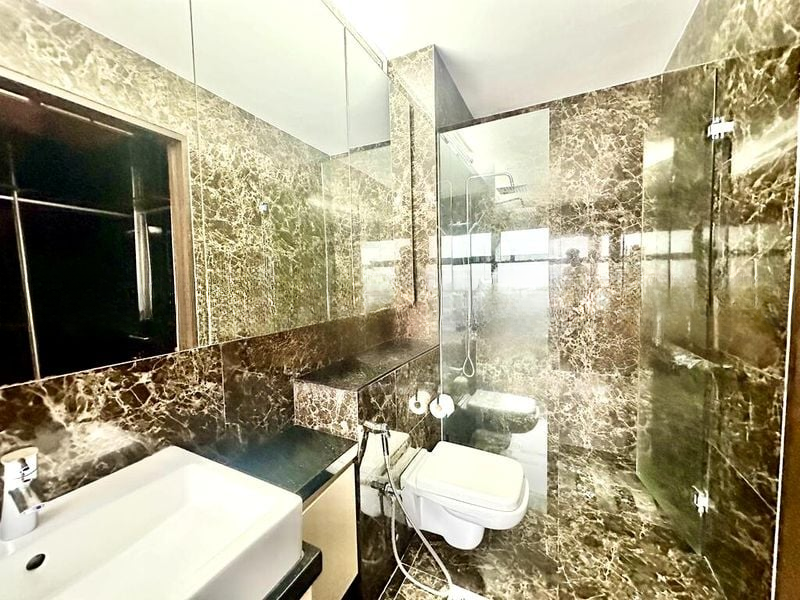 SPRING PARK ESTATE 6