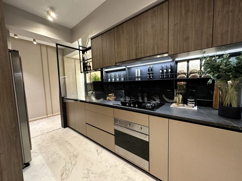 SCENECA RESIDENCE 4