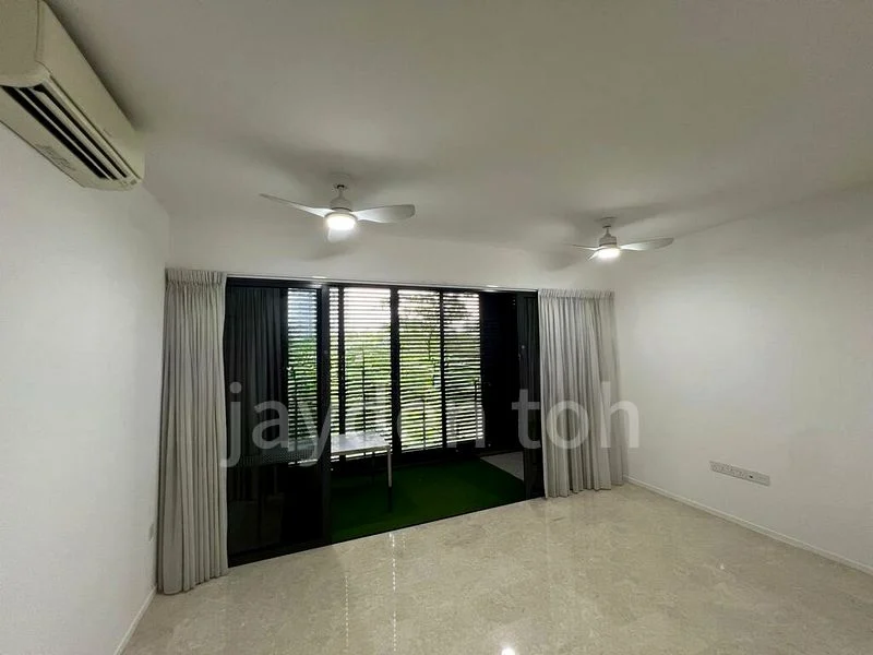 THE CLEMENT CANOPY 2