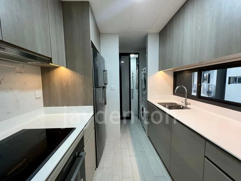 THE CLEMENT CANOPY 11