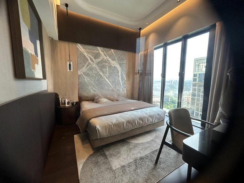 IRWELL HILL RESIDENCES 8