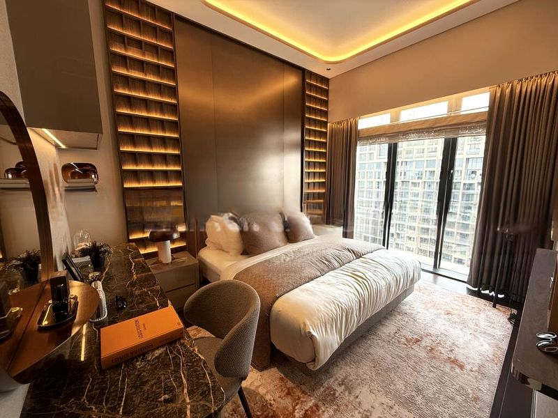 IRWELL HILL RESIDENCES 12